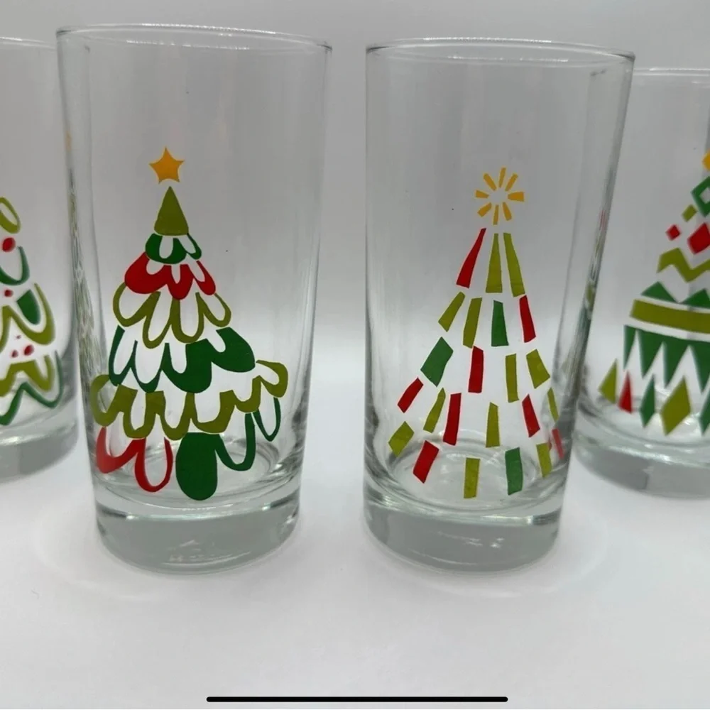 Vintage Crate&Barrel Holiday Christmas Holliday Season Tree Glasses Set Of 4
